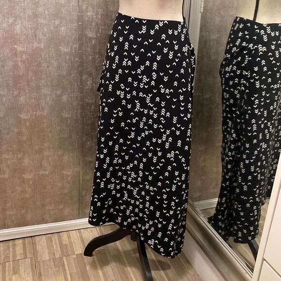 C/MEO Collective Black and White Asymmetrical Wrap Midi Skirt, S - Picture 6 of 8
